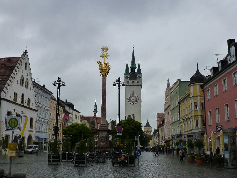 102-Wörth.JPG - Straubing. Geen openbare WC te vinden.